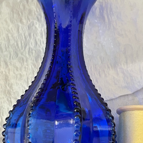 Elegant Indiana Cobalt Blue Glass Vases - Picture 2 of 3